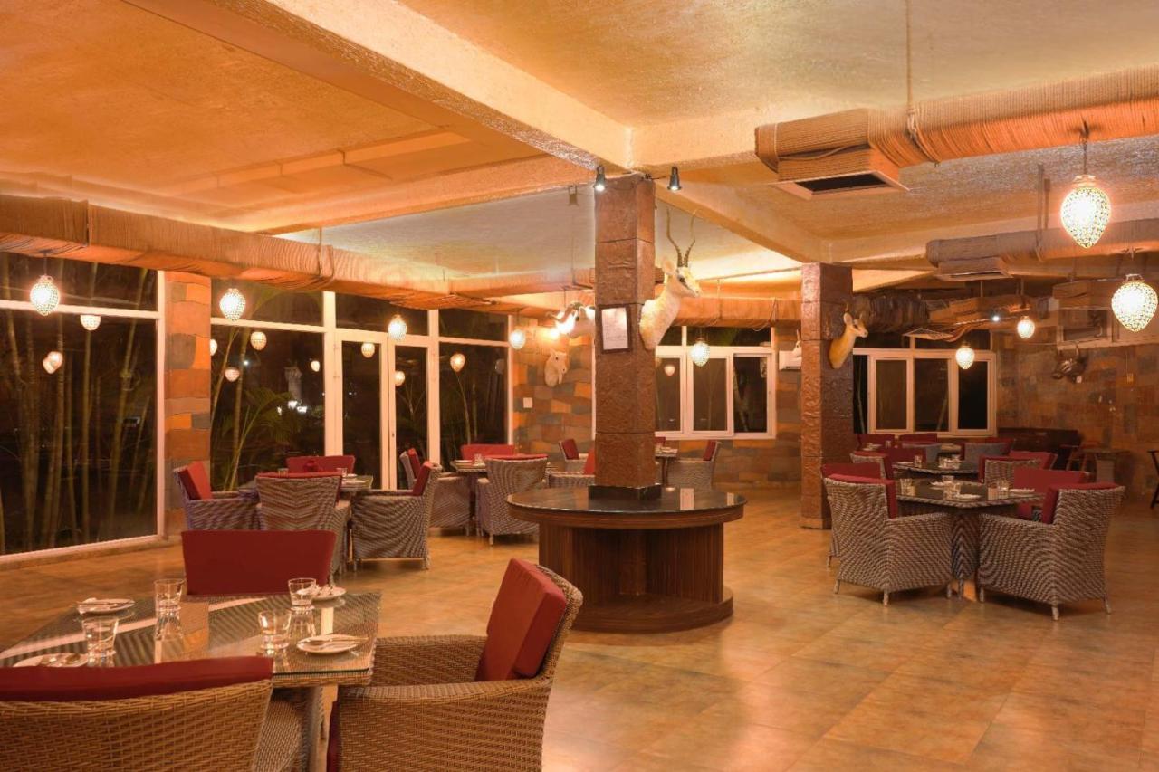 Country Inn Tarika Riverside Resort Jim Corbett Garjia エクステリア 写真