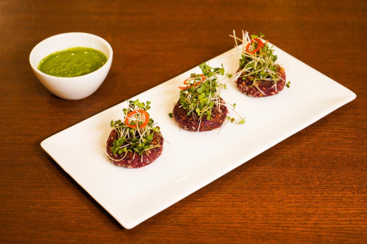 Country Inn Tarika Riverside Resort Jim Corbett Garjia エクステリア 写真