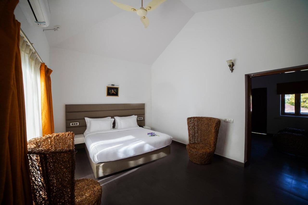 Country Inn Tarika Riverside Resort Jim Corbett Garjia エクステリア 写真